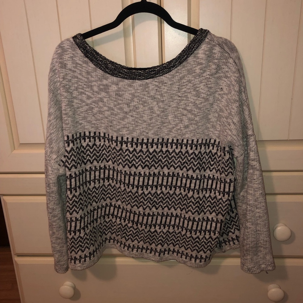 Sweater - Picture 4 of 5